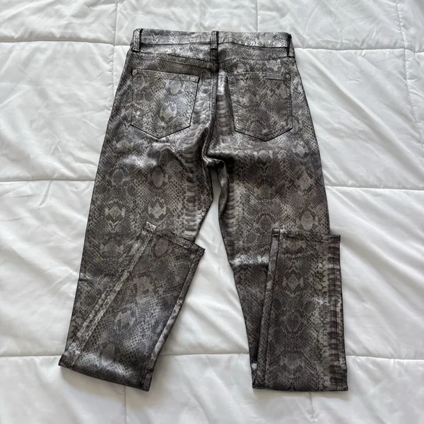 7 For All Mankind Jeans Womens 26 High Rise Gray Snake Print‎ Skinny Stretch - Image 11