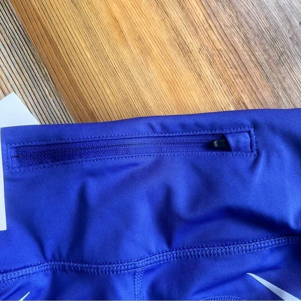 Nike NEW Women's Dri-Fit Fast Mid Rise Purple Swoosh Shorts Size XS SKU#B2481 - Image 9