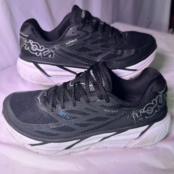 Hoka Women's Black and White Sneakers - Image 3