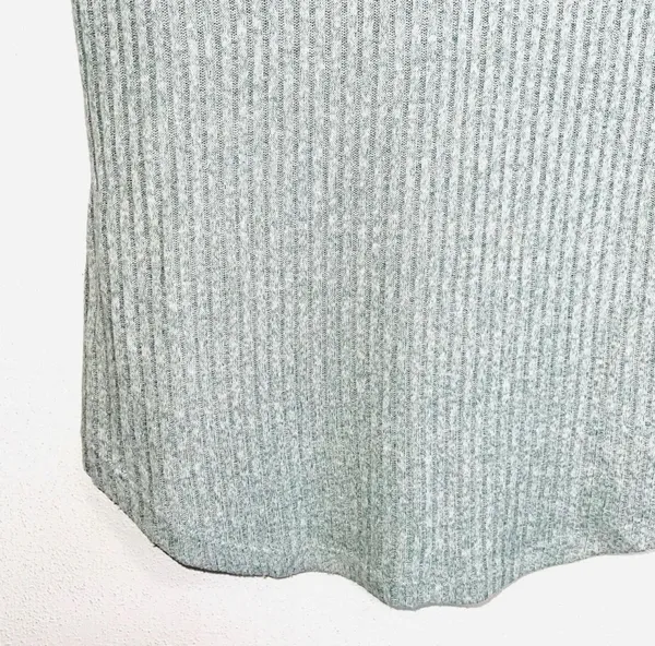 American Eagle Soft & Sexy Rib Top Light Green V-neck Long Sleeve - Image 5
