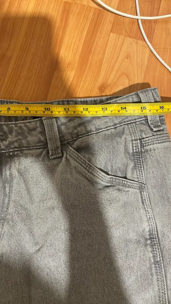 H&M Cargo Pants - Image 4