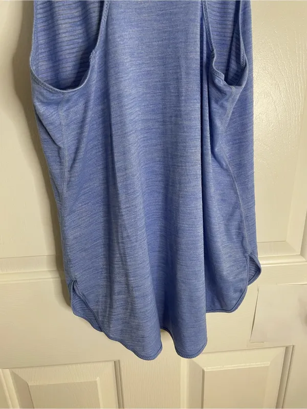 Lululemon Athletica Lightweight Blue Racerback Tank Top Size Medium - Image 5
