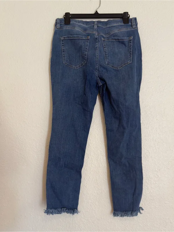 The Free People Skinny Jeans Zip Fly High Waist Light Blue Distressed Raw Hem - Image 4