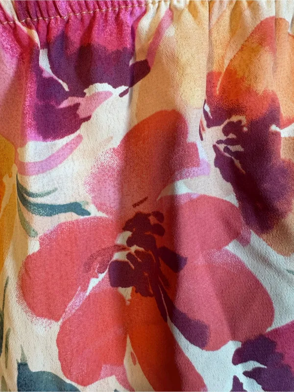 X33. Sadie x Sage Floral Strapless Tube Top Handkerchief Hem with Tie back - Image 2
