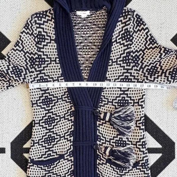 Anthropologie Fiets Voor2 Wool Blend Hooded Tassel Cardigan Sweater in Navy Beige Medium - Image 8