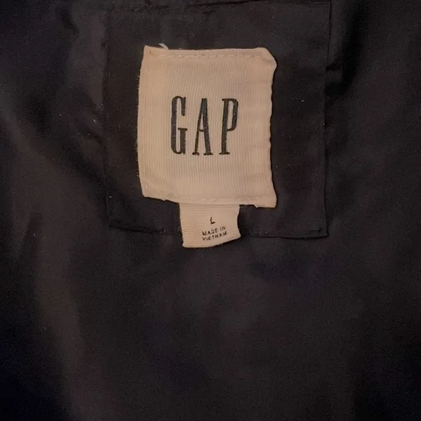 GAP Women Puffer Jacket - Image 4