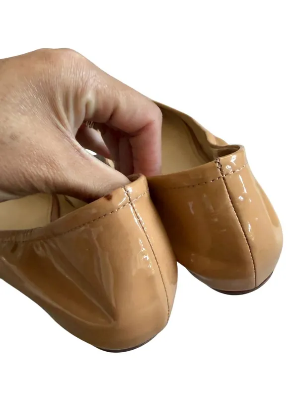 VERA WANG Nude Beige Patent Leather Ballerina Ballet Flats Size 8.5 - Image 7