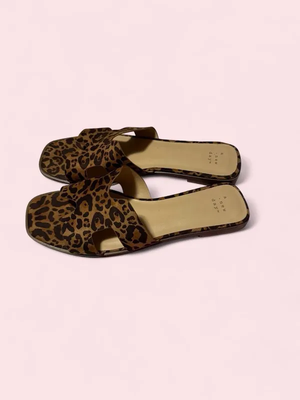 a new day Leopard Print Slide Sandals - Brown/Black - Image 4