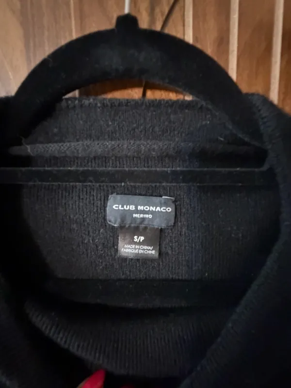 Club Monaco Abhy Sweater Dress in black - Image 4