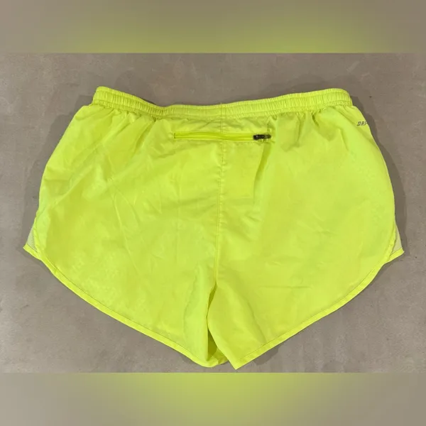 Nike Women's Neon Yellow Athletic Shorts‎ Size Small - Image 2