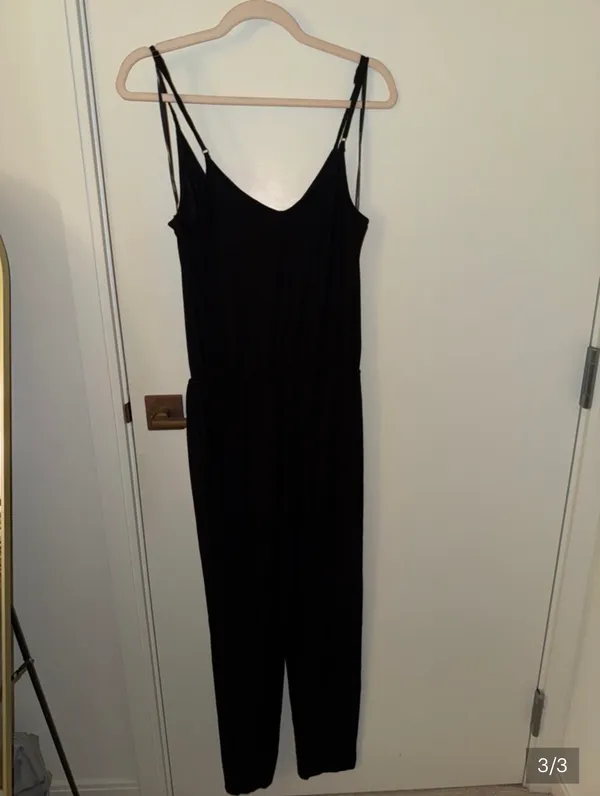 Forever 21 Elegant Black V-neck Spaghetti Strap Jumpsuit - Image 3