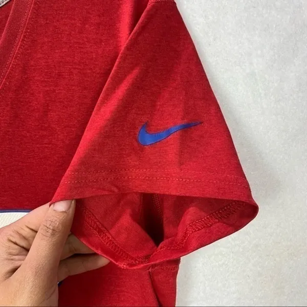 Nike NFL Giants Dri-Fit Red‎ V-Neck Short Sleeve Tee - Image 7