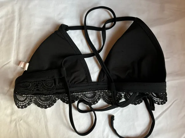 Black Triangle Bikini Top - Image 2