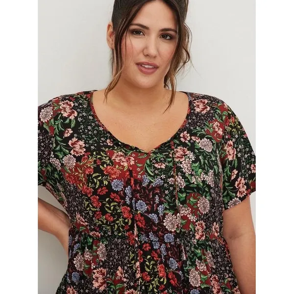 Torrid Black Floral Textured Stretch Rayon Babydoll Top Size‎ 0 L 12 NEW - Image 3