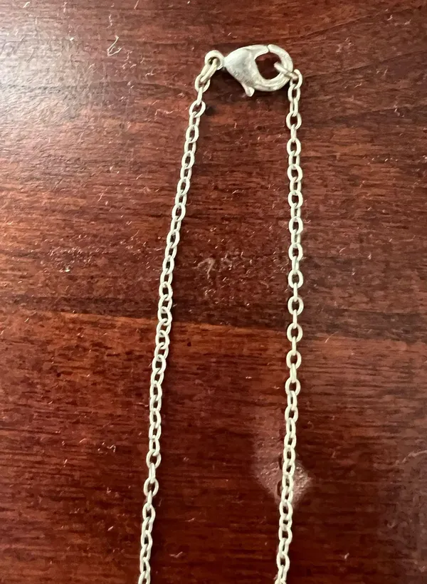 Silver necklace with floral pendant - Image 4