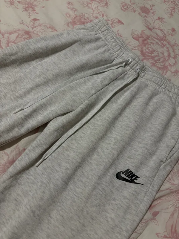 Nike Grey Sweatpants - Image 3