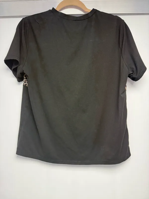 Black Tee with Tan and Leopard Stripe Size L - Image 2