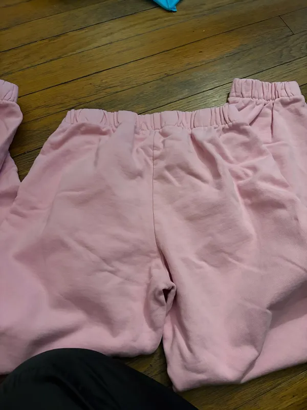 Brandy Melville Pink Rosa Sweatpants - Image 4