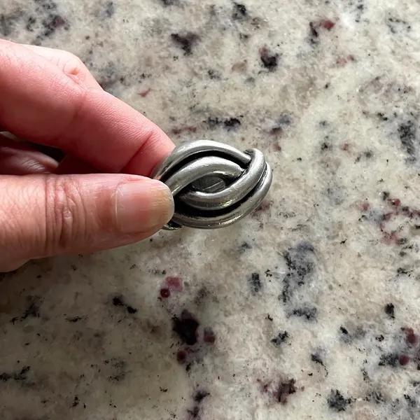 Unbranded Scarf Slide Women OS Silver Vintage Knot Preppy Classic Ring Accessory - Image 2