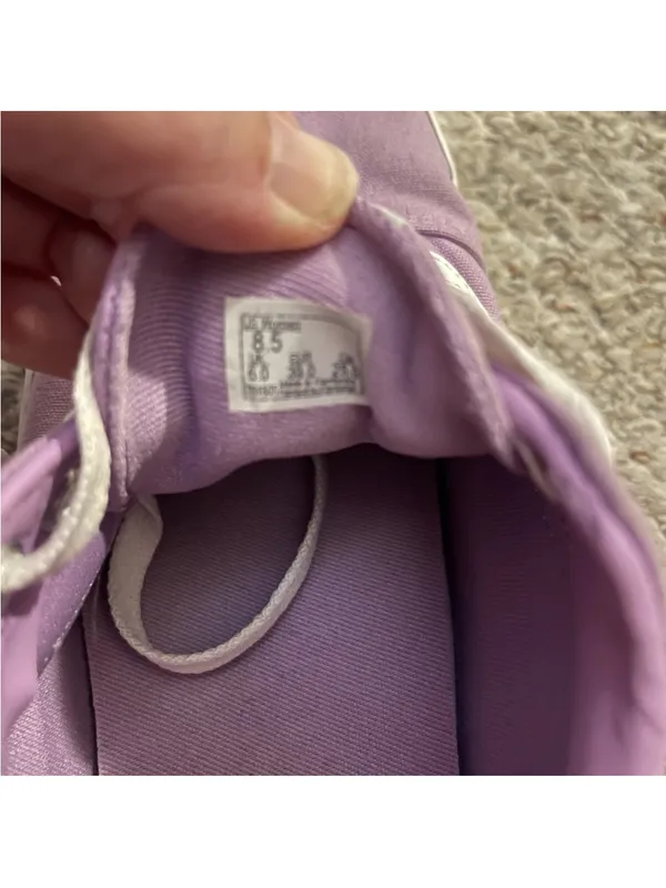 Vans Low Top Lilac Purple Lavender Womens 8.5 Sneakers - Image 4