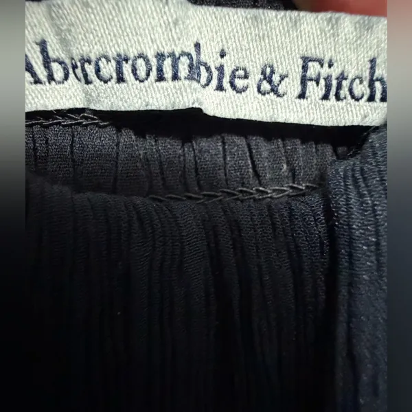 Abercrombie & Fitch women’s Size S Black Puff Sleeve Crop Top Cottagecore(A440)✨ - Image 6