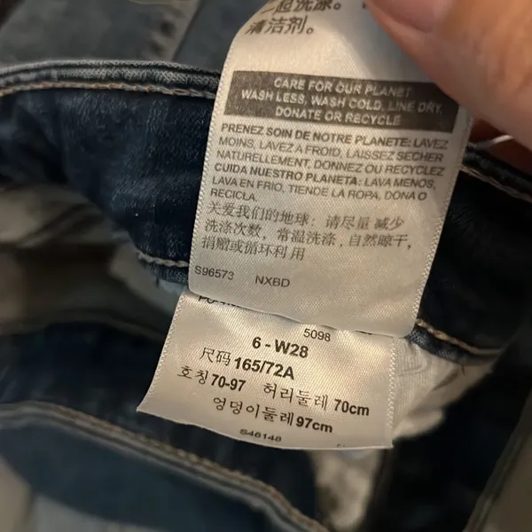 ‎Levi’s high rise shorts 6 - Image 6