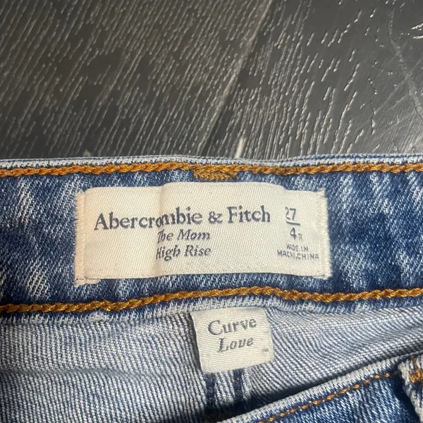Abercrombie & Fitch Curve Love High Rise Mom Jeans Blue Button Fly Raw Hem 27 4R - Image 2
