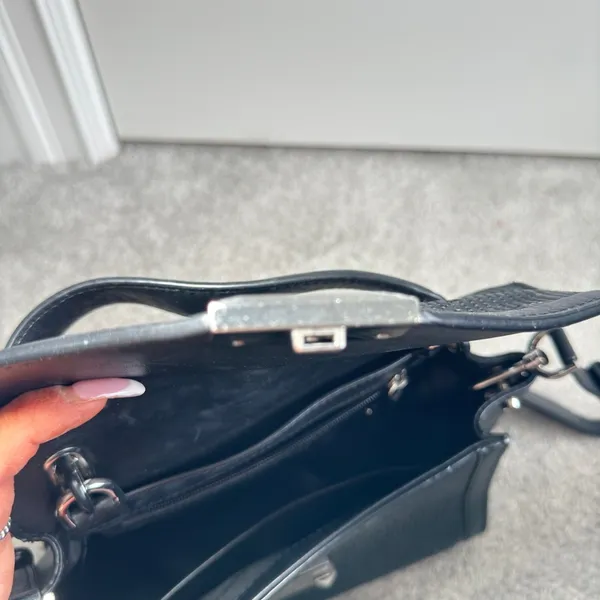 Michael Kors Satchel - Image 5