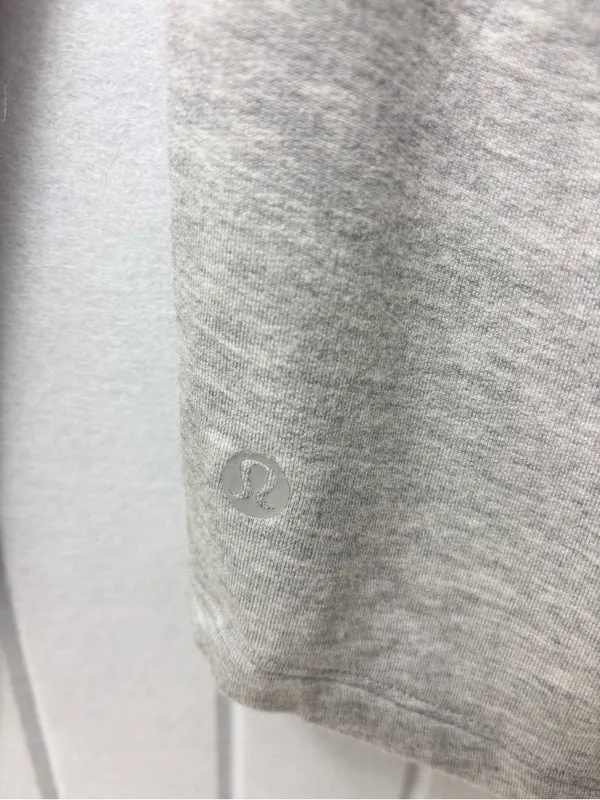 lululemon athletica Heather Gray Crewneck‎ Pullover - Image 4