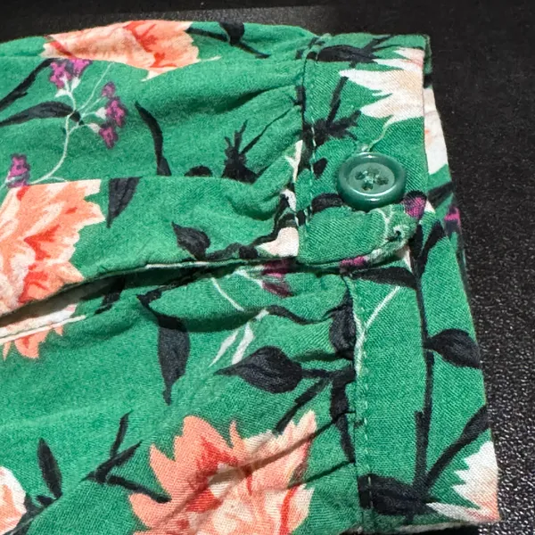 Old Navy Green Floral Boho Blouse Small Peasant Tunic Top Rayon - Image 7