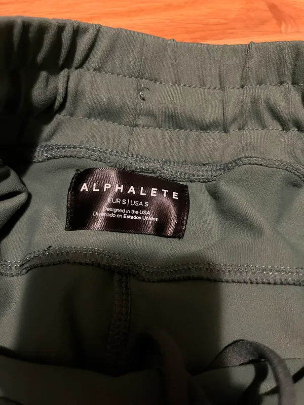 Alphalete Green Sage Joggers Size Small - Image 4