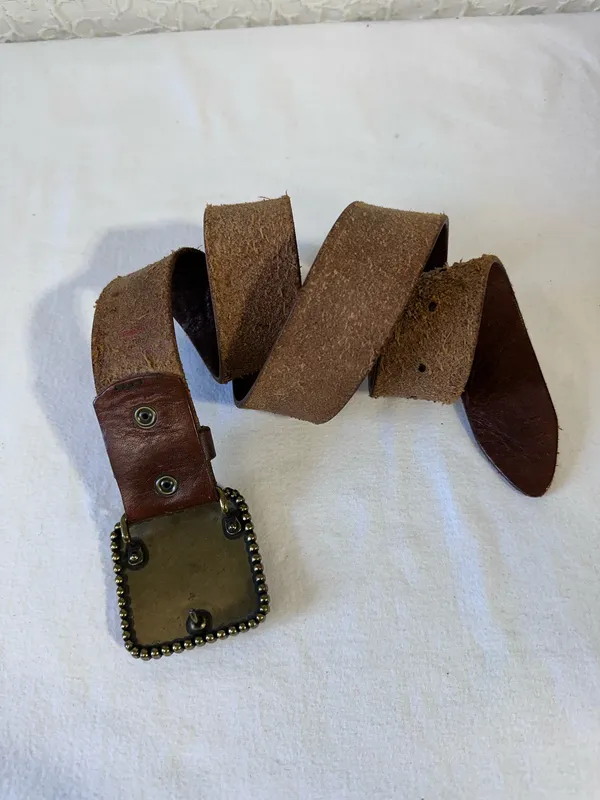Vintage Lucky Brand Y2K Brown Studded Leather Crystal Buckle Belt Wide Western - Image 3