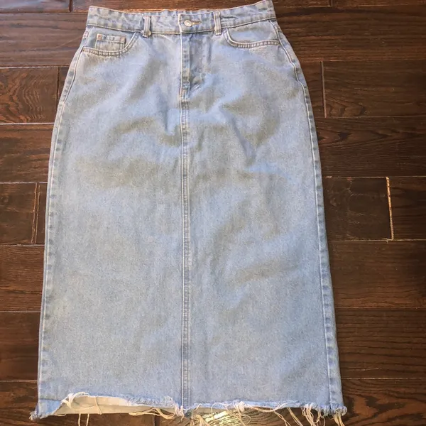 Denim maxi skirt size large - Image 2
