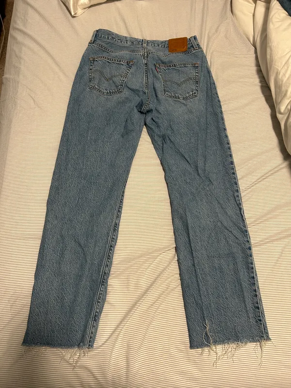 Levi’s 501 90s Jeans - Image 2