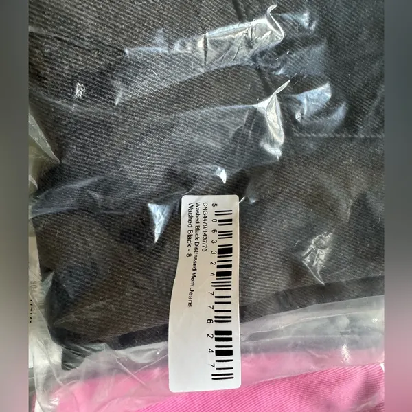 NWT PrettyLittleThing High Waist Mom Jean Denim Vintage Washed Black Sz 8 - Image 3