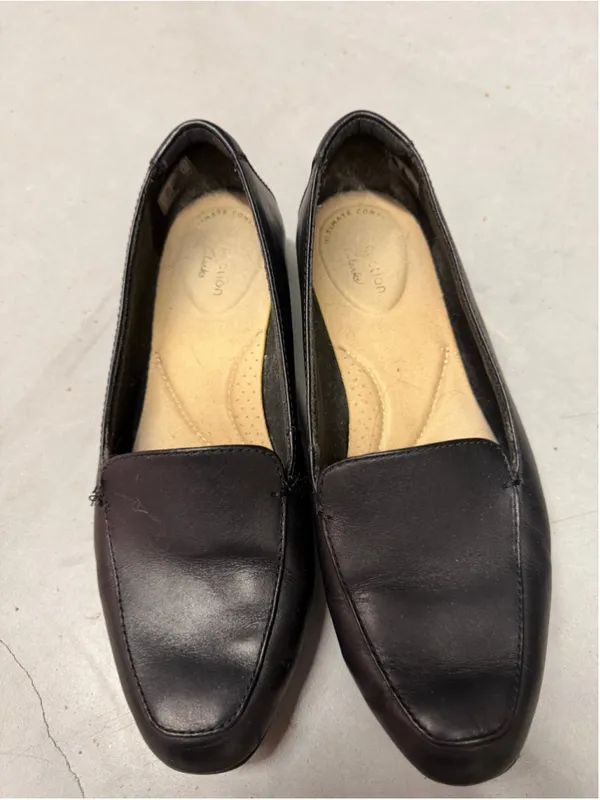 Clarks Black Leather Loafers Size 7 - Image 2