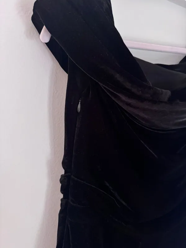 REVOLVE Maxi Dress - Image 7