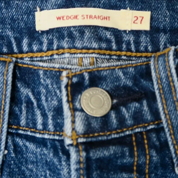 Levi’s Wedgie Straight Fit Jeans - Image 7