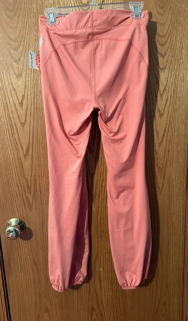 Free People Pink Sweatpants - Image 2