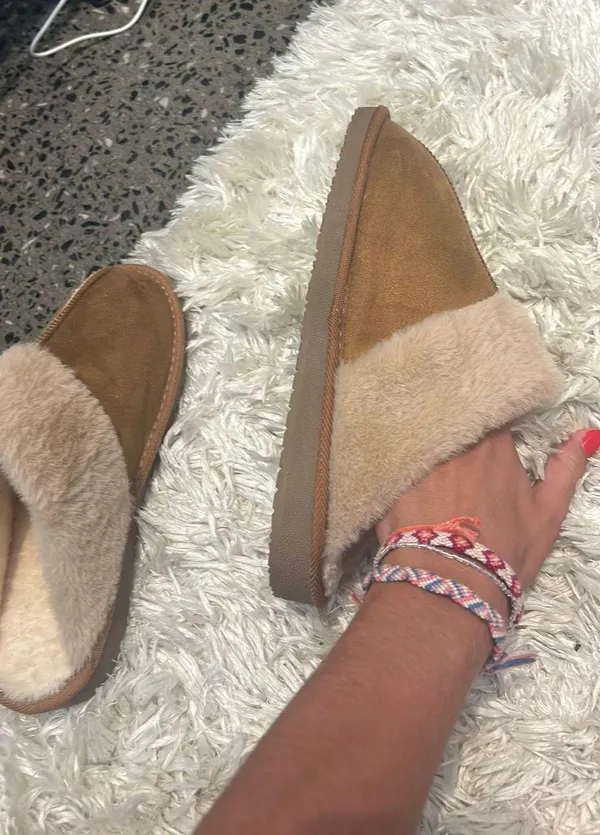 The Comfy Slippers - Image 4