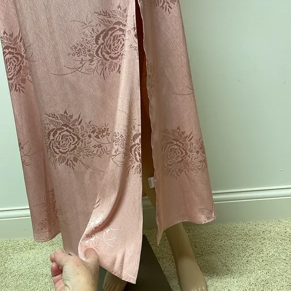 NWT fab’rik Pink Dallas Floral Slit Midi Skirt size S - Image 7