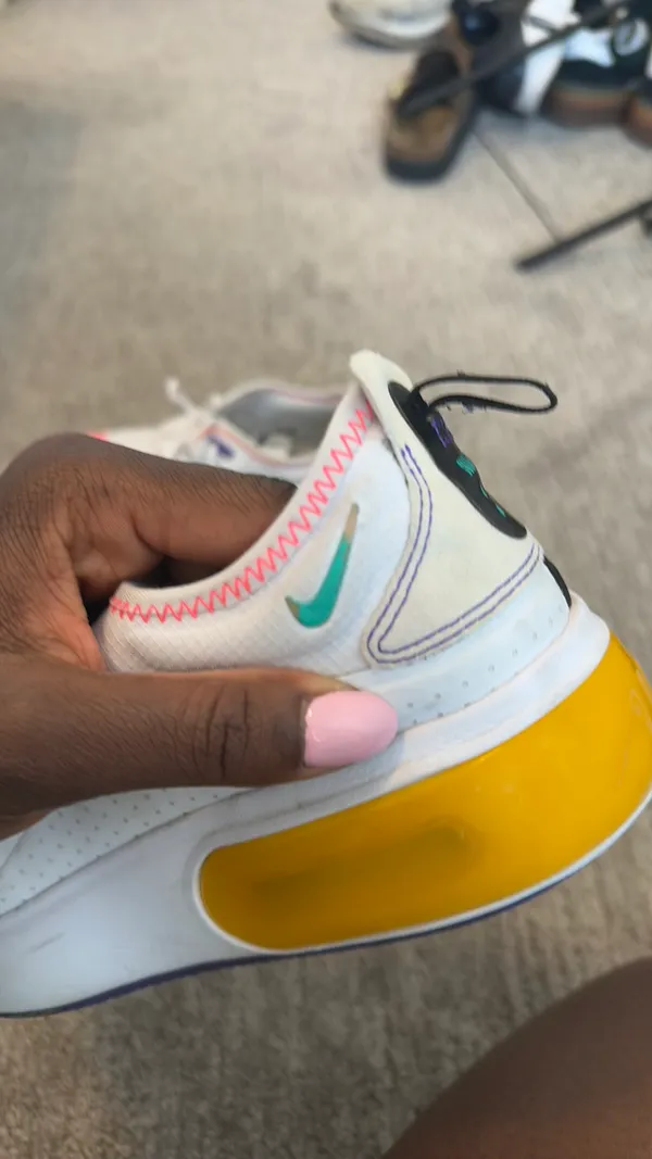 Nike Dias - Image 5