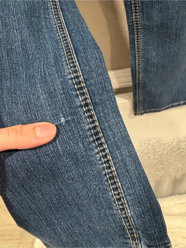 Ariat REAL Nadia Perfect Rise Straight Leg Jeans 25x29 1/2 - Image 7