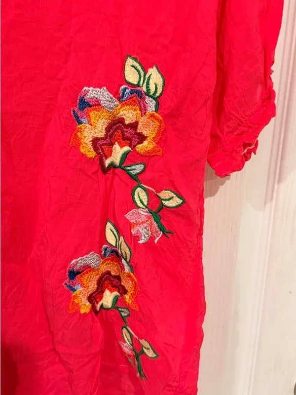 Final Price Johnny Was Hot Pink Embroidered Button-Front Tunic - Image 6