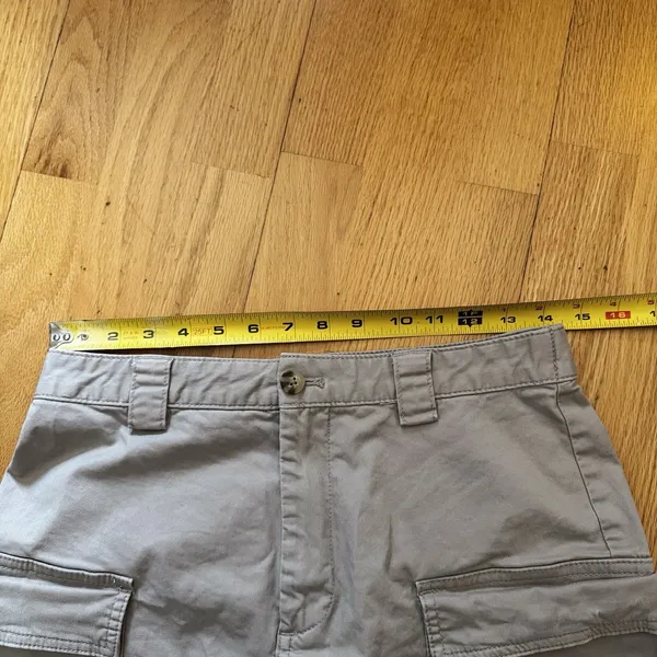 Abercrombie & Fitch Cargo Mini Skirt Beige S EUC Utility Chic Street Preppy Y2K - Image 5