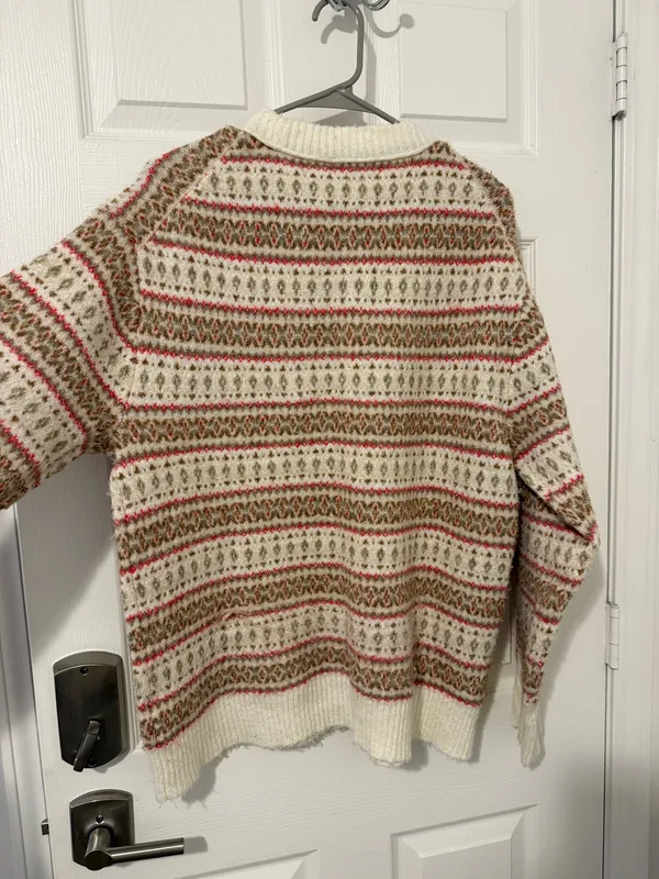 American Eagle Sweater - Image 4