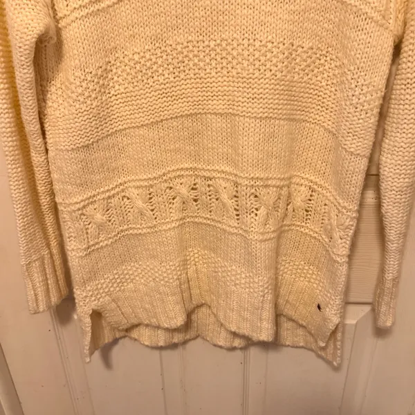 American Eagle Sweater - Image 3