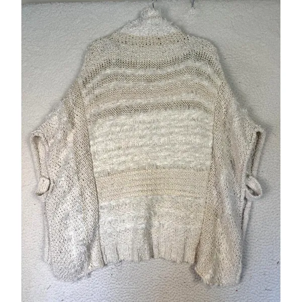 Anthropologie Fringed Boho‎ Poncho M/L Marilyn Cream Coverup Boho Side Buttons - Image 2