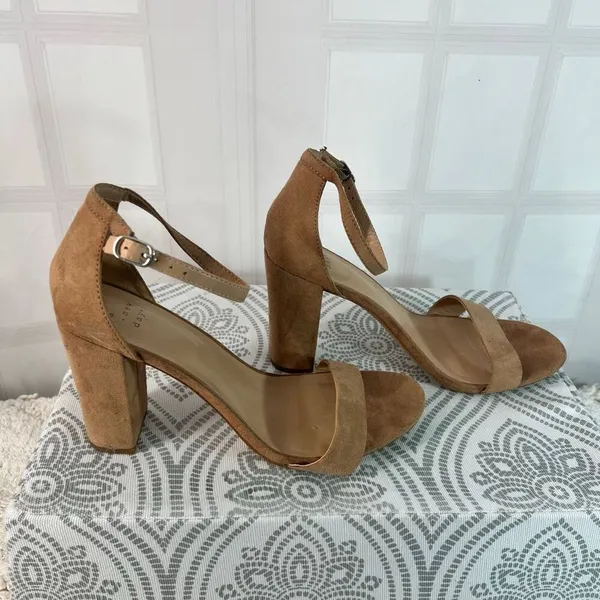 A New Day Tan Ema High Block Heel Square Toe Suede Ankle Strap Sandals Size 10 - Image 3