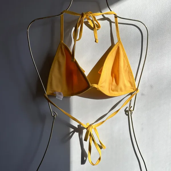 Yellow ruffle bikini top - Image 2